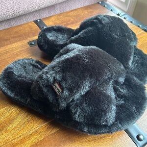 Hunter Slides​​​